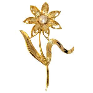 Vintage Gerrys Gold Tone Textural Sunflower Faux Pearl Brooch Signed Mid Century
